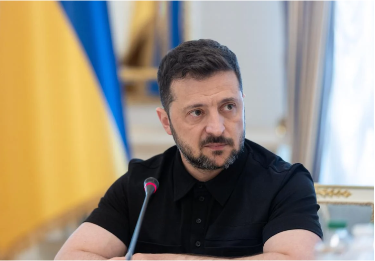 Zelenski Donbas istiqamətində müsbət dinamikanın olduğunu açıqlayıb