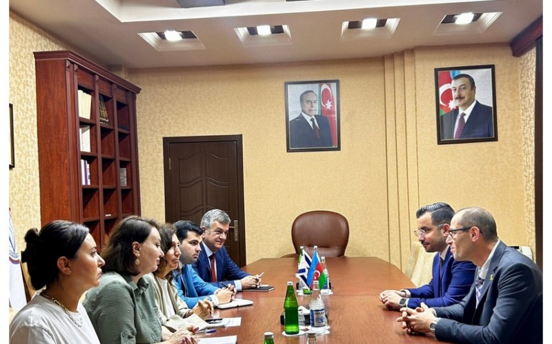 İsrail səfiri ADU-nu ziyarət etdi