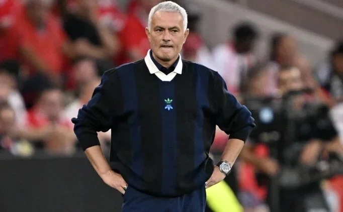 Fənərbağça Mourinyonu istefaya GÖNDƏRDİ  