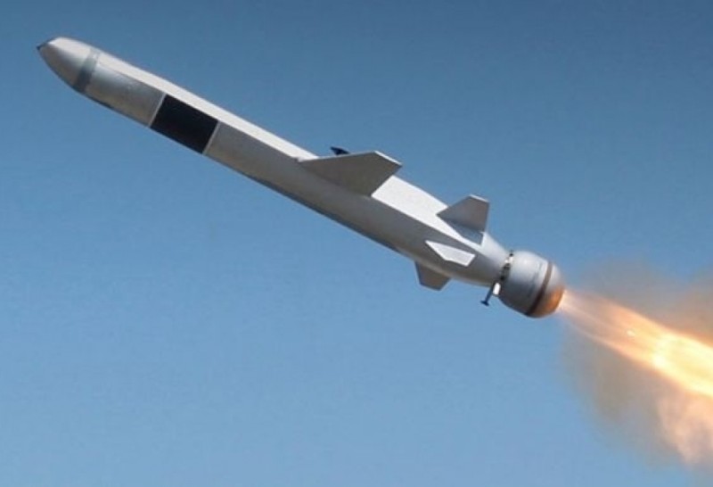 Yəmən husilərinin raketi İsrailə çatmadan Səudiyyə Ərəbistanında düşüb