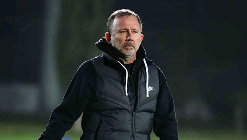 Beşiktaşın yeni baş məşqçisi müəyyənləşdi 
