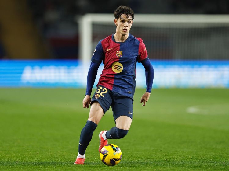 Barselona futbolçusunu icarəyə verib