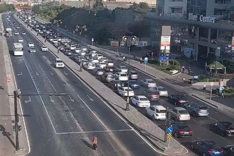 Bakıda sıxlıq olan yollar açıqlanıb - SİYAHI