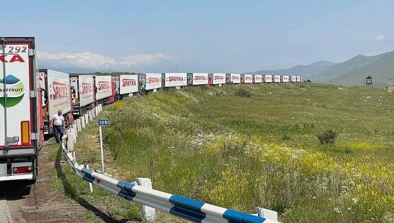 Rusiya Ermənistanı sıxışdırır:  Kreml İrəvana təzyiqləri artırır