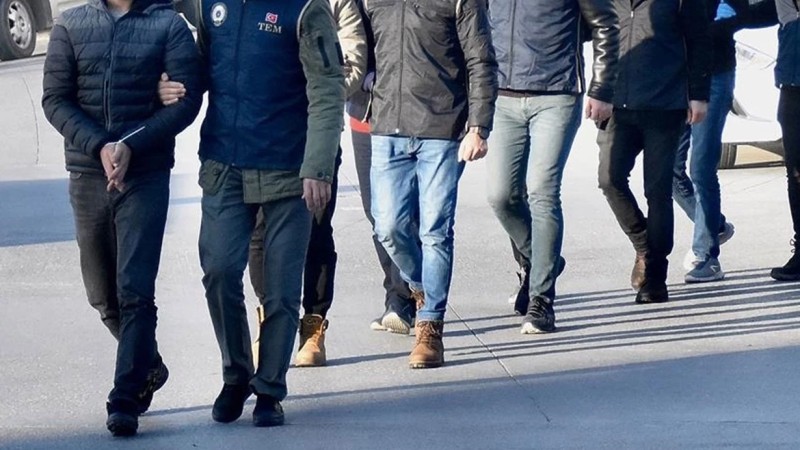 FETÖ-yə qarşı əməliyyat: Saxlanılanlar var