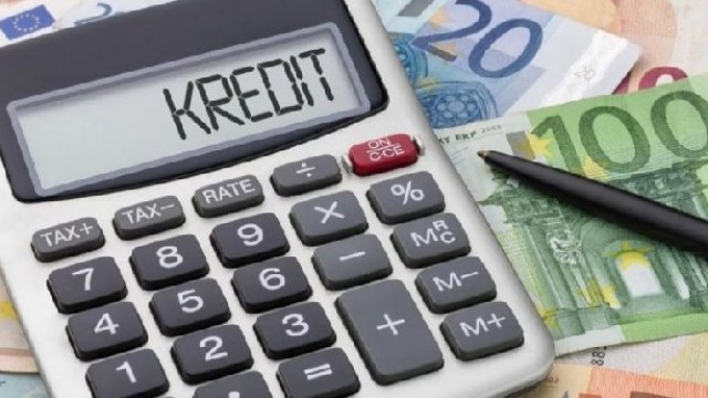 Banka borcu olan şəxslərin