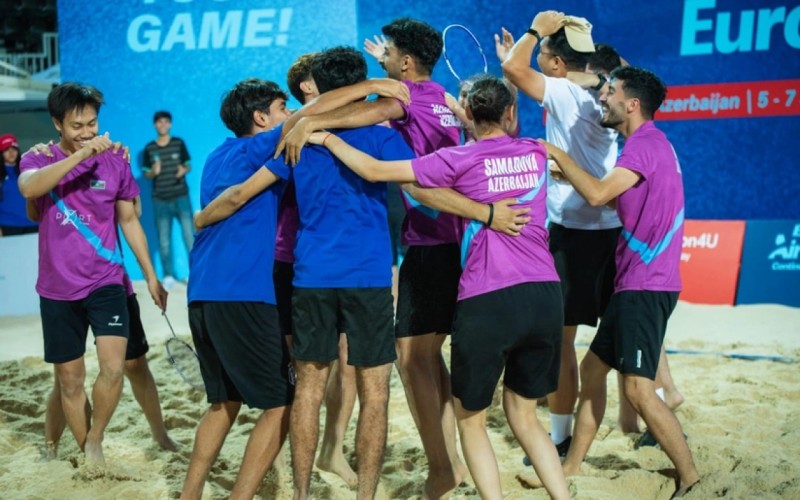 Millimiz Avropa çempionatının yarımfinalına yüksəldi