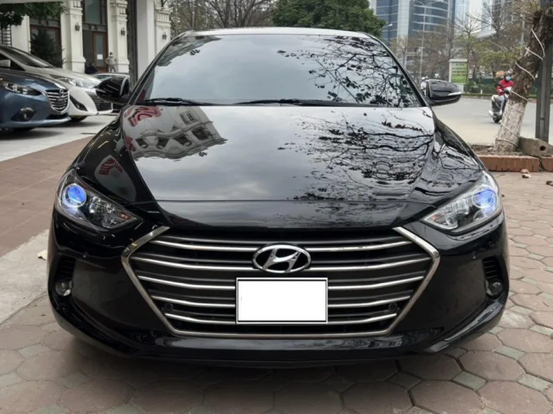 "Hyundai"inin işçiləri tətil etdi - İş saatları azaldılsın