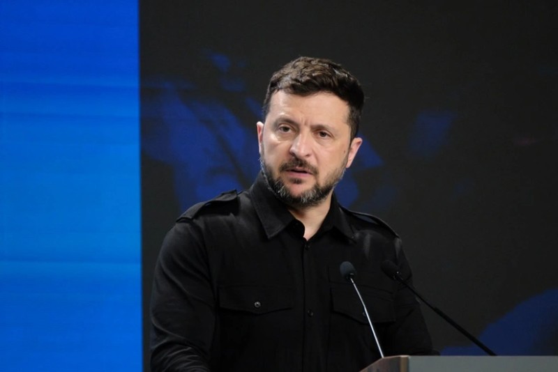 Zelenski: Ukrayna Slovakiyanı enerji ilə təmin etməyə hazırdır