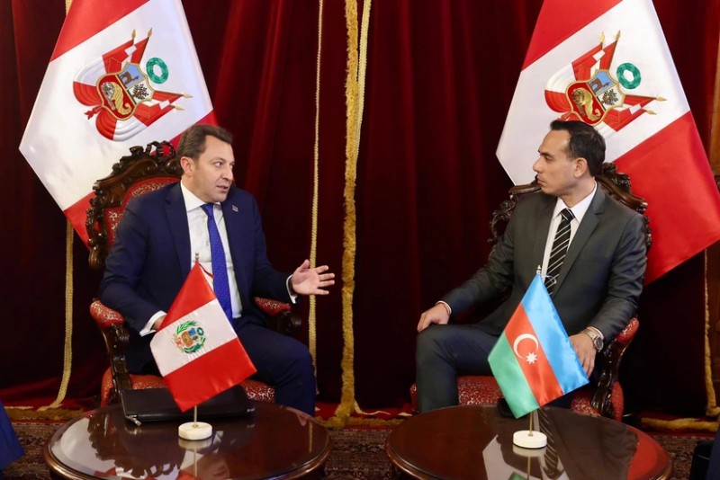 Elnur Məmmədov Peru XİN başçısı ilə görüşüb