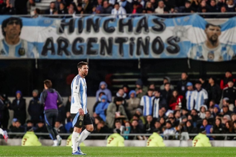 Messi daha bir rekorda şərik oldu