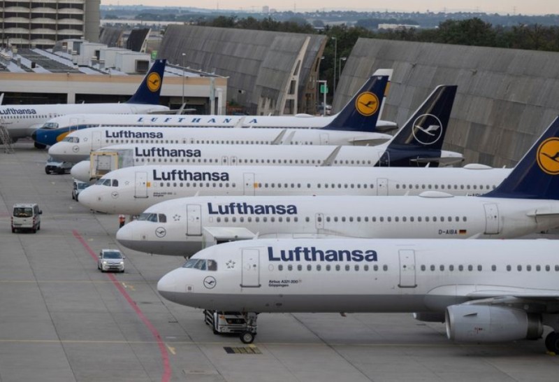 “Lufthansa” aviaşirkətinin pilotları tətil etməklə bağlı səsvermə keçirəcəklər