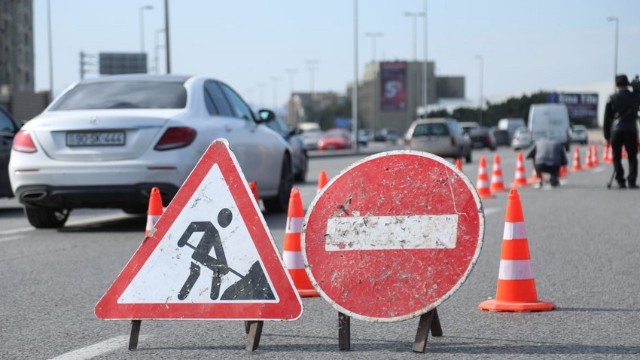 Bakının Yavər Əliyev küçəsində təmir işlərinə başlanılır