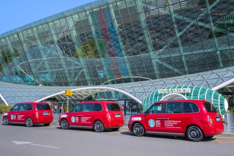 AYNA aeroport ərazisinə daxil olan taksilərlə bağlı məsələyə münasibət bildirib 