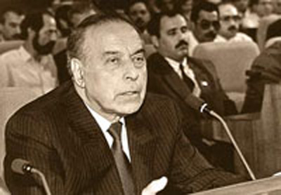 Heydər Əliyev parlamentdə Qarabağ məsələsini qaldıranda... 