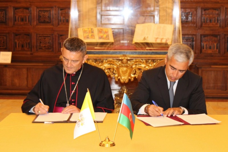 Heydər Əliyev Fondu ilə Vatikan Apostol Kitabxanası və Apostol Arxivi arasında memorandum imzalanıb