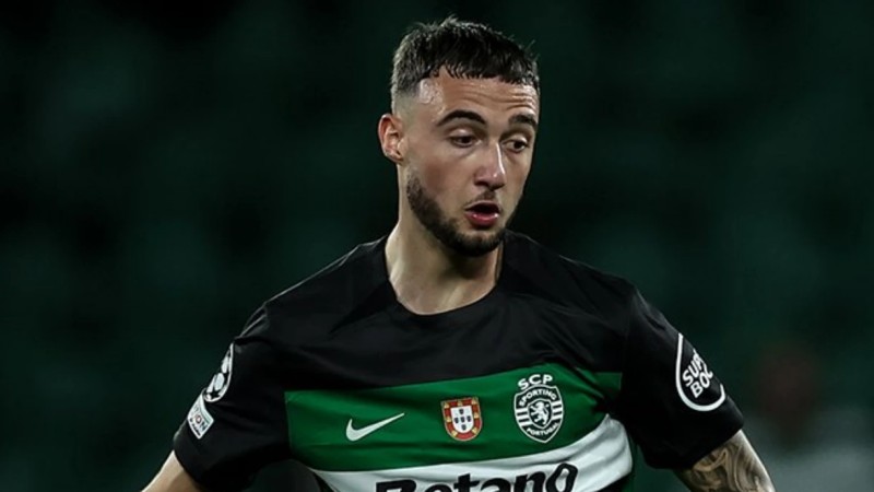 Mançester Yunayted qışda belçikalı müdafiəçini transfer etmək istəyir