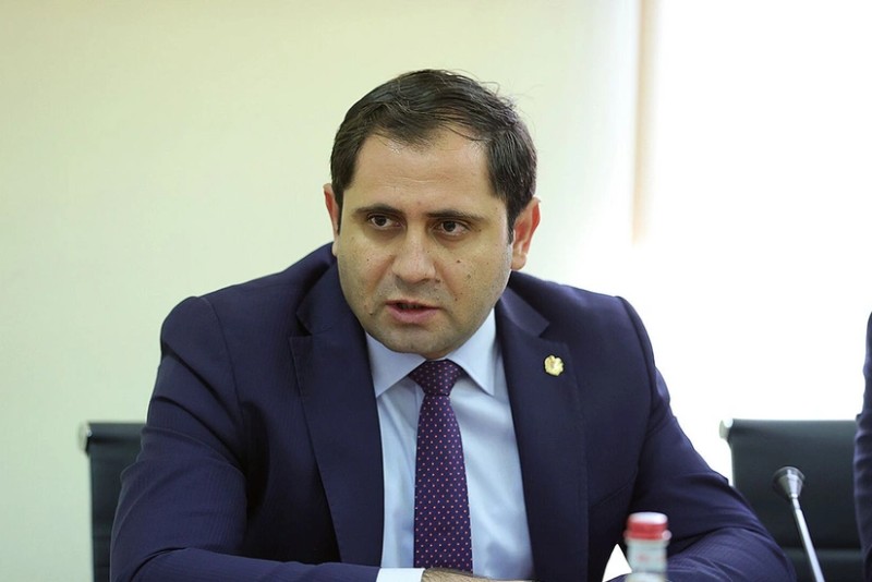 Papikyan NATO səfirləri ilə Ermənistan ordusunda islahatları müzakirə edib