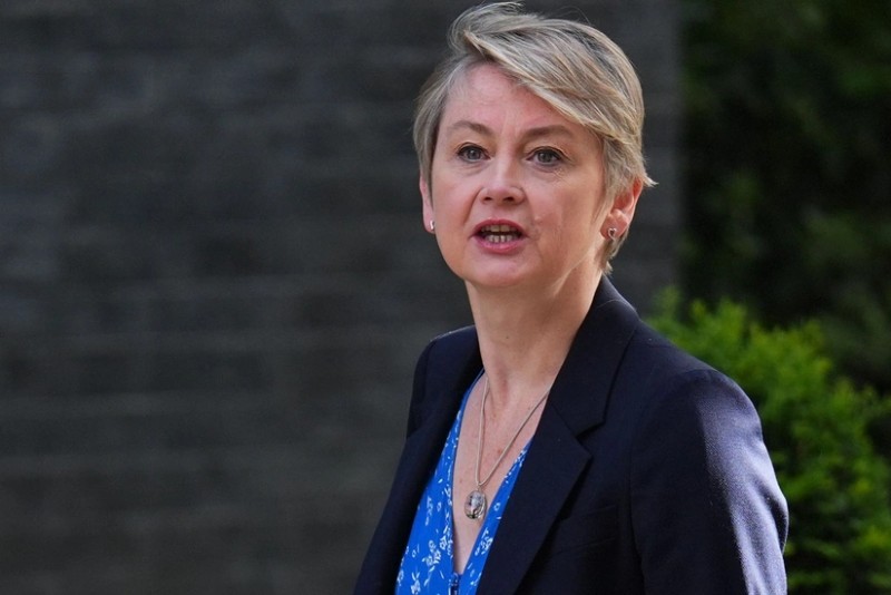Britaniyanın yeni XİN başçısı Ukraynadadır...