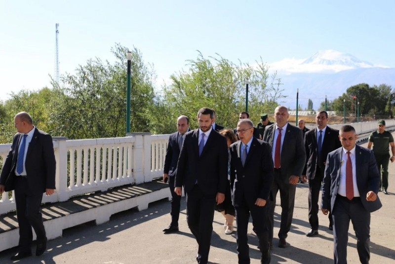 Ermənistan XİN-də Türkiyə heyəti ilə danışıqlar başa çatıb