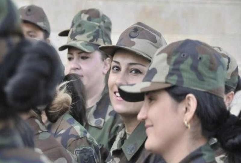 Zəfər yolunda zəriflərin iradəsi: Qadınların orduda xidməti nələr vəd edir?