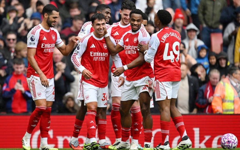Arsenal 3 xalı 3 qolla qazandı - VİDEO