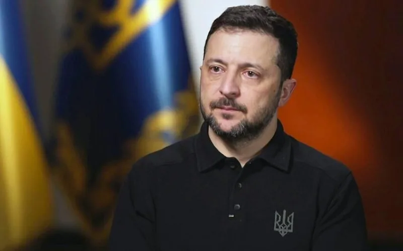 Zelenski: Çini müharibəsiz bir yol tutmağa sövq etməliyik