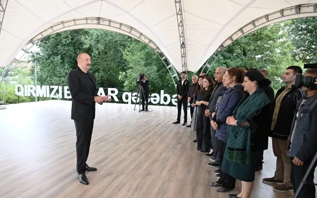 "Torpaqlardan öz xoşu ilə çıxsaydı, 3 mindən çox şəhidimiz olmazdı" - İlham Əliyev