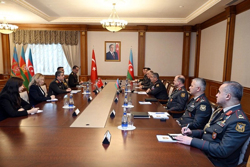 Zakir Həsənov Selçuk Bayraktaroğlunu qəbul edib