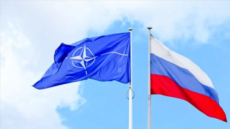 Kreml: NATO faktiki olaraq Rusiya ilə müharibə aparır