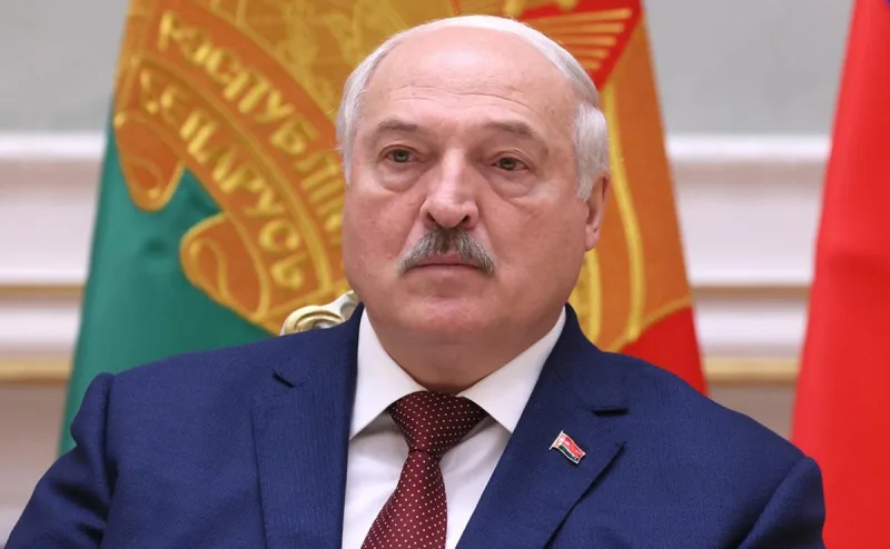 Lukaşenko: "Prezident olmurlar, prezident doğulurlar"