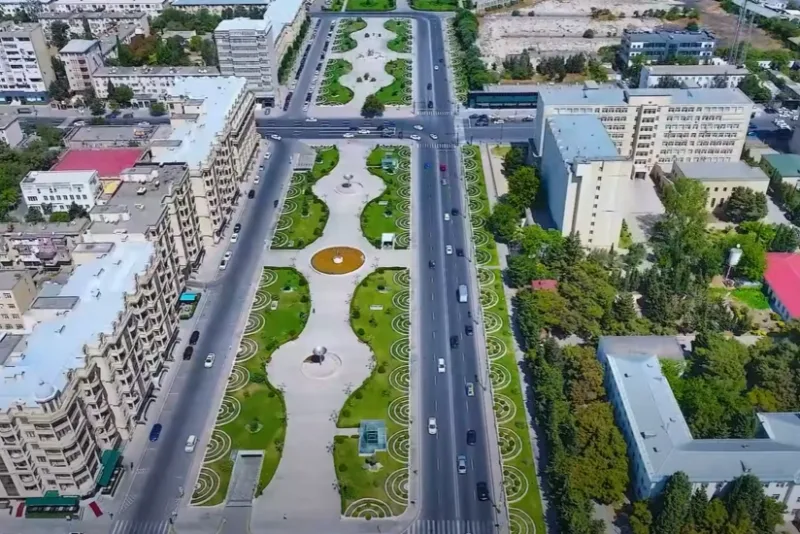 Bakının bu küçəsində hərəkətin təşkilində dəyişikliklər edilir