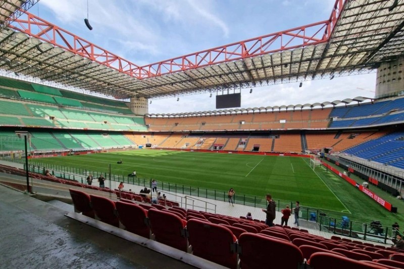 Milan və İnter klubları San Siro stadionunun alınması barədə razılığa gəldilər