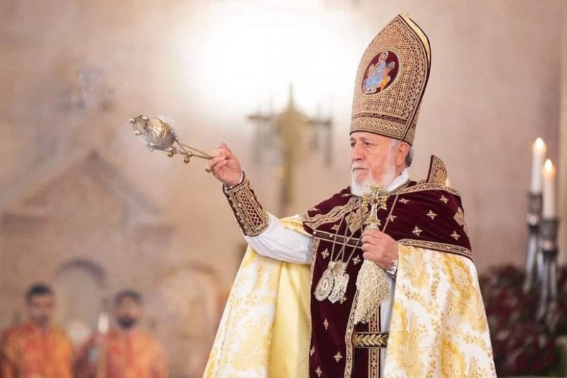 II Qaregin Roma Papasını Ermənistana dəvət edib