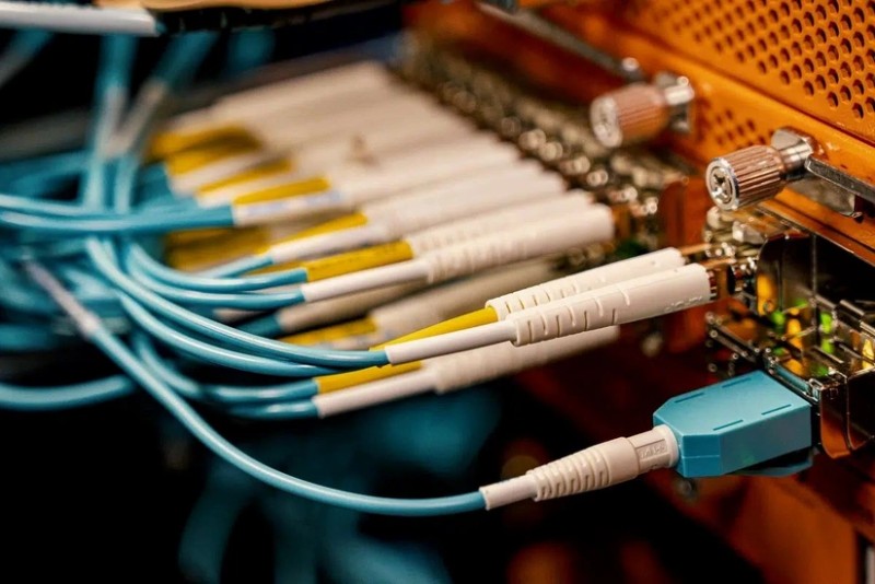 Azərbaycan genişzolaqlı internetin orta sürətinə görə 5 pillə irəliləyib