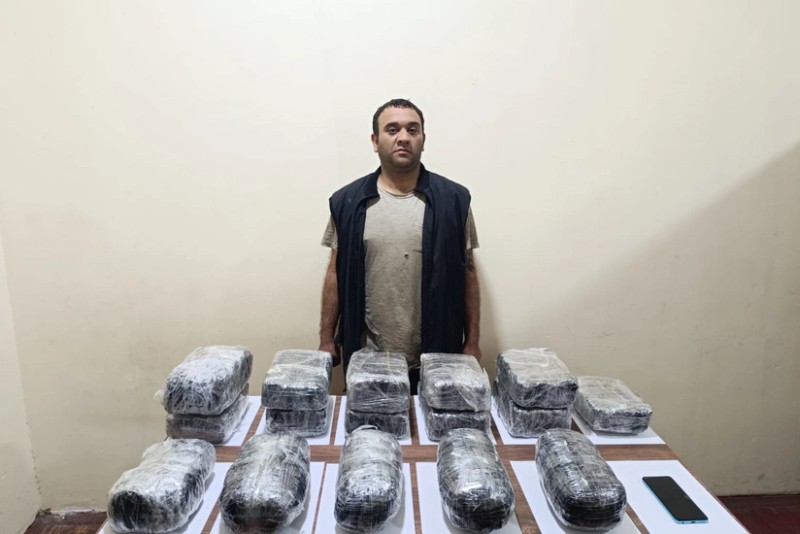 İrandan 16 kq narkotikin ölkəyə keçirilməsinin qarşısı alınıb