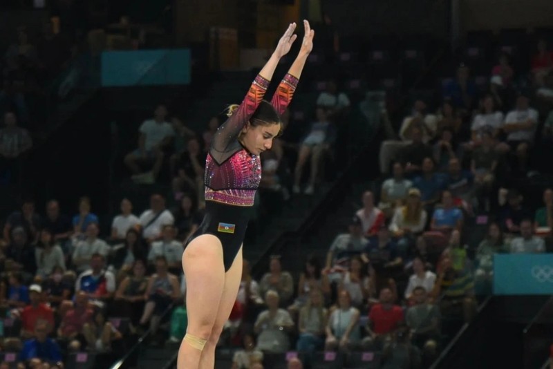 Azərbaycan gimnastı Almaniyada dünya rekordunu YENİLƏDİ