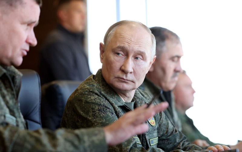 Putin başına gələn hadisədən DANIŞDI - VİDEO