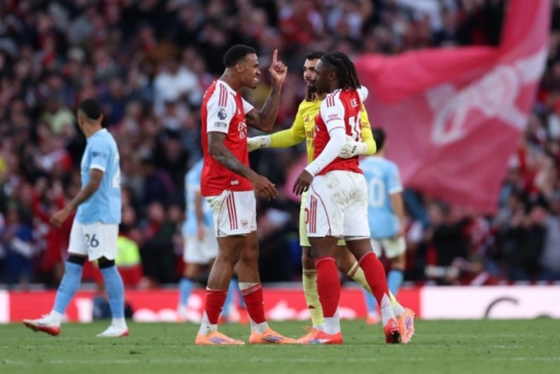 Arsenal əlavə vaxtda Mançester Sitiyə məğlubiyyətdən xilas olub