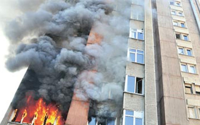 Yasamalda çoxmənzilli binada YANĞIN: 25 nəfər...