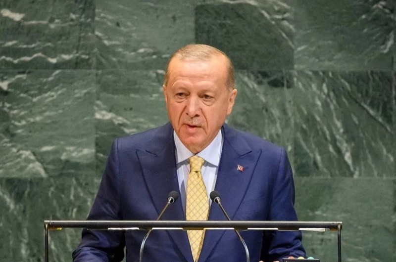 Ərdoğan: Azərbaycanla Ermənistan arasında daimi sülhə gedən addımların atılmasından məmnunuq