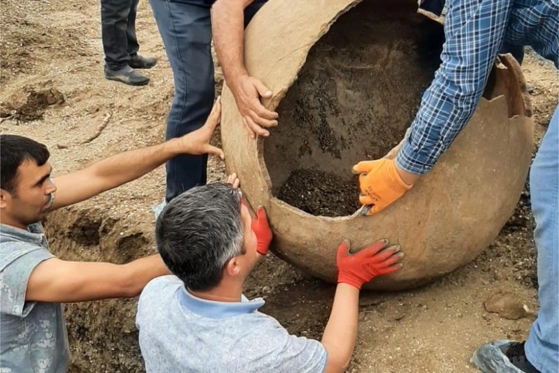 Masallıda antik dövrə aid küp məzarı üzə çıxıb