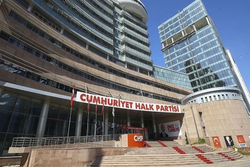 CHP-nin İstanbuldakı qurultayı ilə bağlı gərginlik yaşanır