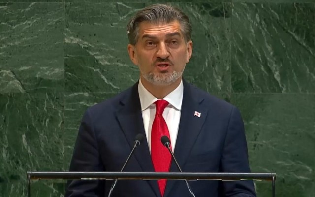 Trampın Ermənistan və Azərbaycan arasında sülh təşəbbüsünü dəstəkləyirik - Kavelaşvili