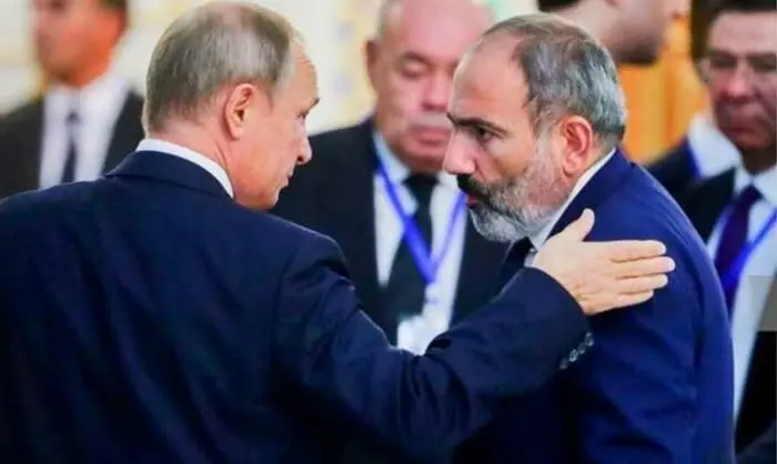 Paşinyan Moskva ilə oynamağa məcburdur: Baş nazir siyasi rəqiblərini sıradan çıxarmağı yaxşı bacarır