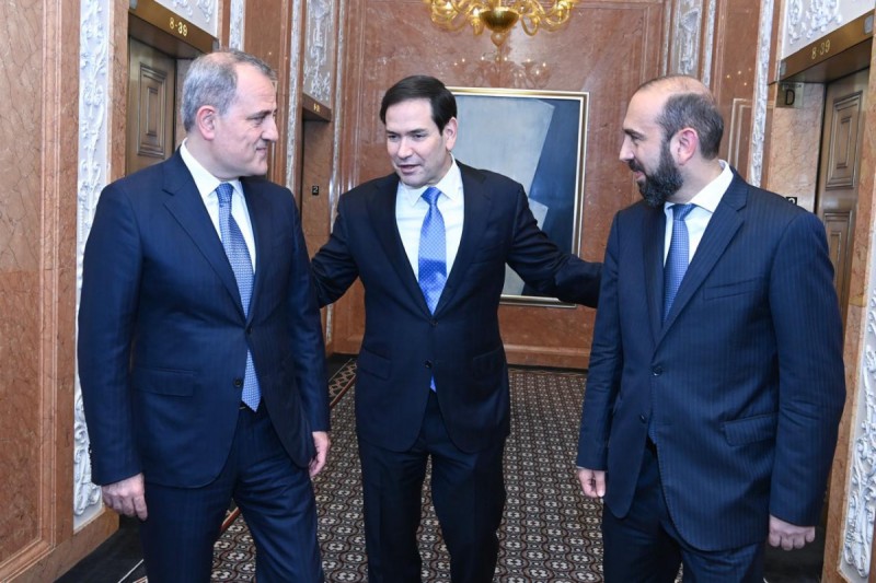 Bayramov və Mirzoyan birgə şam yeməyində - FOTOLAR