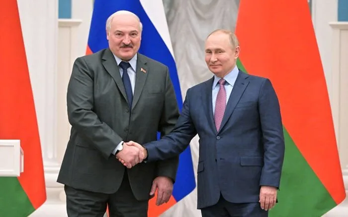 Putinlə Lukaşenko görüşdü: 5 saat davam etdi