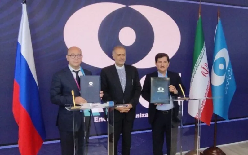 İran “Rosatom”la 25 milyard dollarlıq müqavilə imzaladı