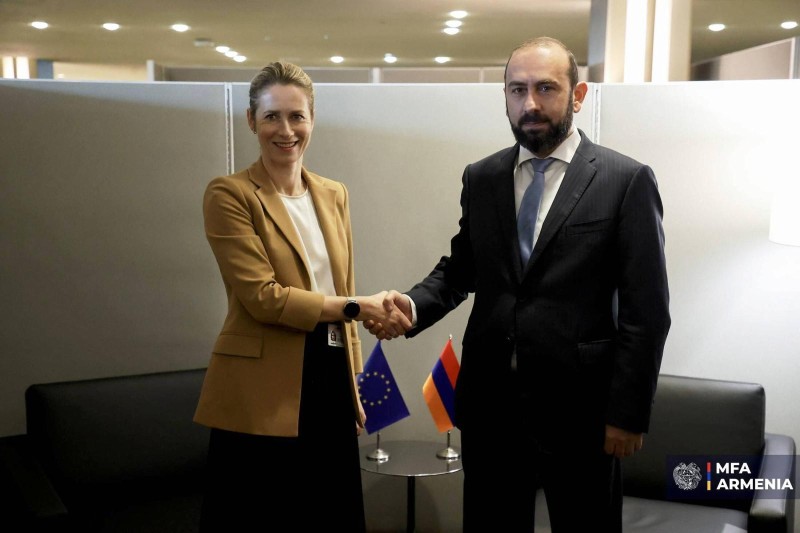 Ermənistan və Aİ rəhbərləri regional siyasət və əməkdaşlığı müzakirə ediblər