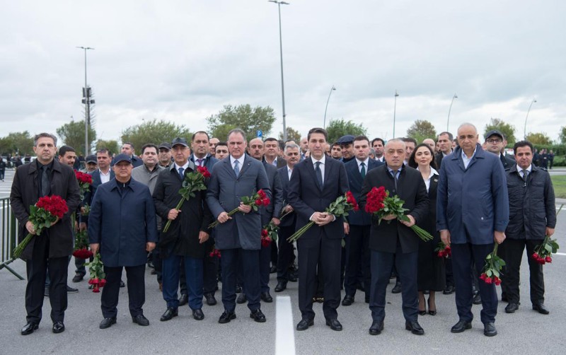 ADSEA kollektivi Zəfər parkında - FOTOLAR